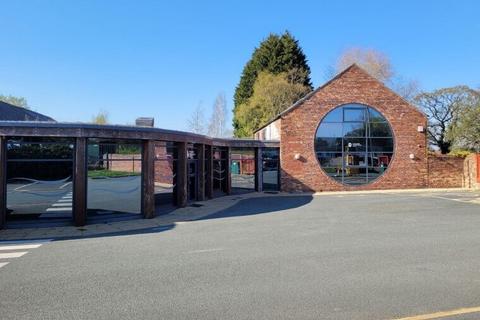 Office to rent, Booth Ln Sandbach CW11 3QF