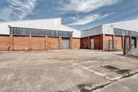 Warehouse to rent, Unit 8 Woodbury Ln Worcester WR5 2BA
