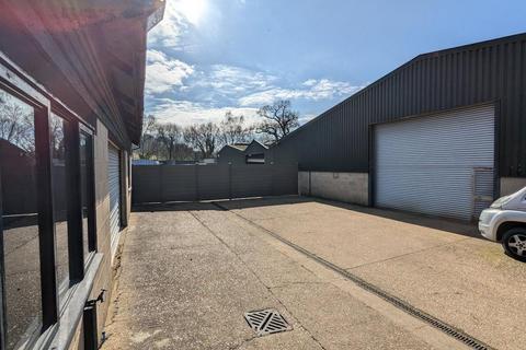 Warehouse to rent, Chinthurst Ln Guildford GU5 0DR