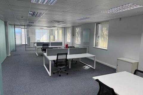 Office to rent, 1-2 Eversley Way Egham TW20 8RY