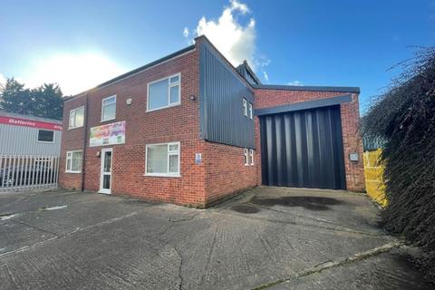 Warehouse to rent, Briar Clos Evesham WR11 4JT