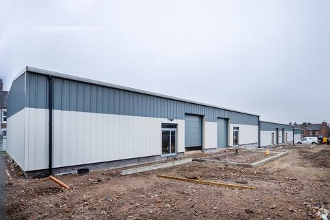 Warehouse to rent, 530 Hartshill Rd Stoke On Trent ST4 6AF