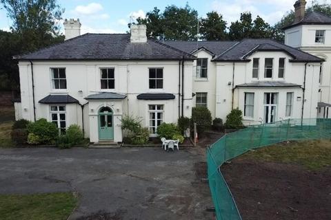 Healthcare facility to rent, 122 Green Ln Addlestone KT15 2TE