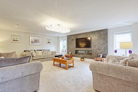 43 Ernest Road, Hornchurch, RM11 3JG