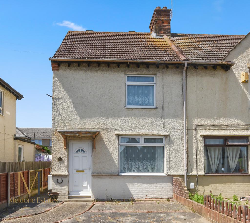 Wainscott, Rochester ME2 3 bed end of terrace house - £250,000