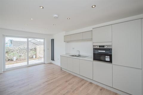 2 bedroom bungalow for sale, Highfield Street, Pudsey, Leeds