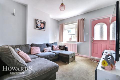 3 bedroom terraced house for sale, Lorne Park Road, Lowestoft