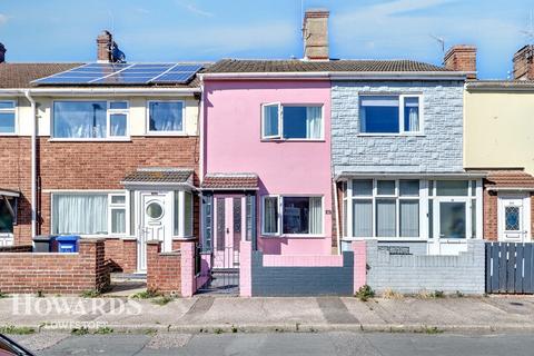 3 bedroom terraced house for sale, Lorne Park Road, Lowestoft