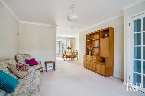 3 bedroom terraced house for sale, Balmoral Gardens, Windsor