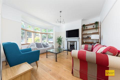 6 Green Moor Link, London, N21 2ND