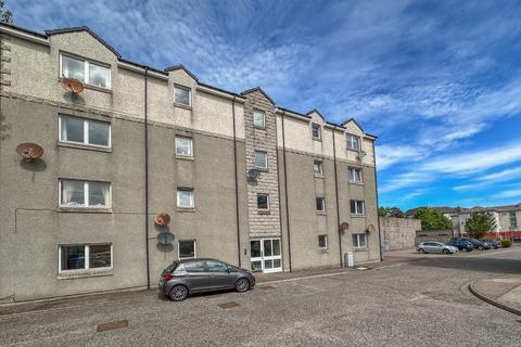 2 bedroom flat to rent, Back Hilton Road, Hilton, Aberdeen, AB25