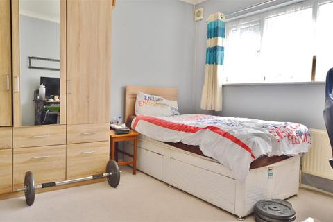 undefined, Cornwall Avenue, Slough