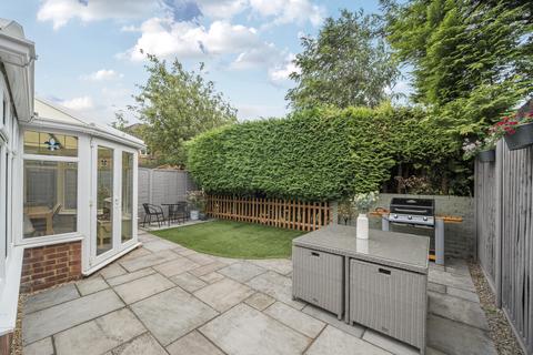 undefined, Ashley Road, Woking GU21