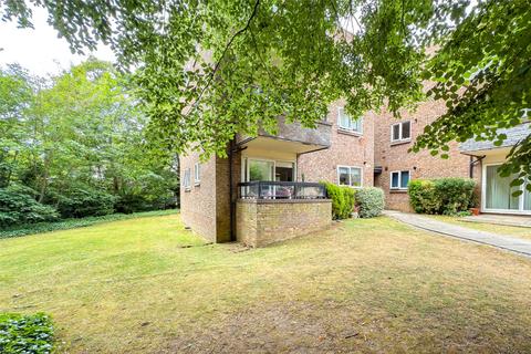 2 bedroom apartment for sale, Stakers Court, Milton Road, Harpenden, Hertfordshire, AL5