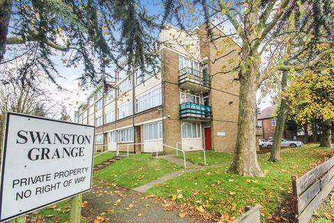 Studio for sale, Dunstable Road, Luton, Bedfordshire, LU4 0HF