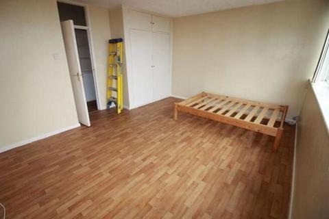 Studio for sale, Dunstable Road, Luton, Bedfordshire, LU4 0HF