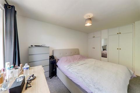 2 bedroom apartment for sale, Broadwater Hall, South Farm Road, Worthing, West Sussex, BN14 7BP