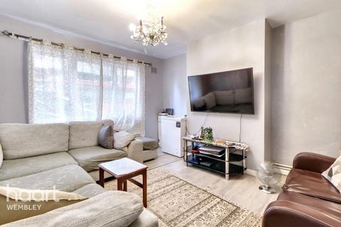 undefined, NW10