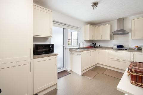 2 Ramsbury Walk, Trowbridge, BA14 0UU