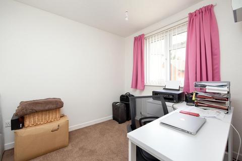 2 Ramsbury Walk, Trowbridge, BA14 0UU
