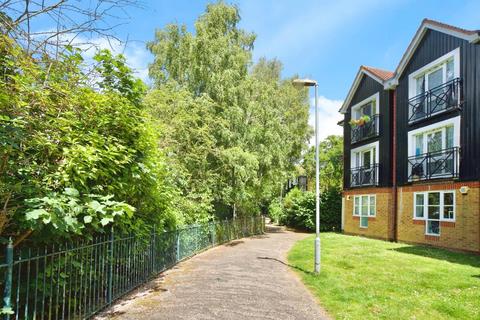 15 Polsten Mews, Enfield, EN3 6YF
