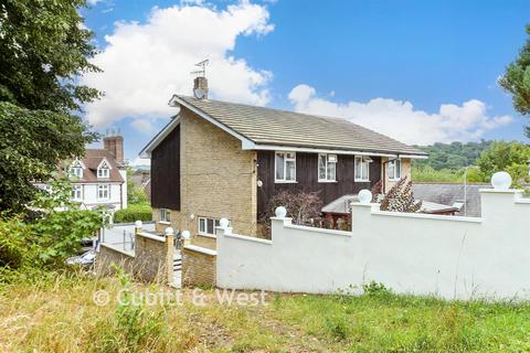 5 bedroom detached house for sale, Mill Street, Redhill, Surrey