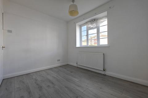 84 Amblecote Road, London, SE12 9TW
