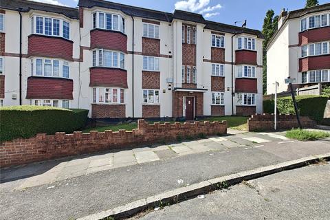 84 Amblecote Road, London, SE12 9TW