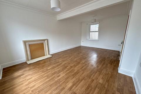 3 bedroom end of terrace house for sale, Hawthorne Terrace, Holyhead, Anglesey, LL65