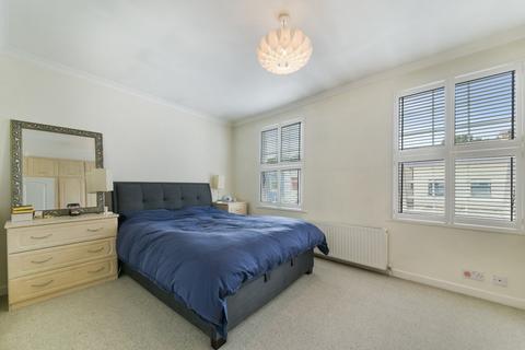 2 bedroom terraced house for sale, Hartfield Crescent, Wimbledon, London, SW19