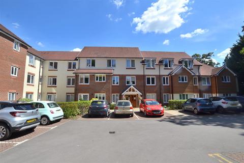 1 bedroom apartment for sale, Branksomewood Road, Fleet GU51