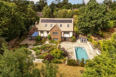 6 bedroom detached house to rent, Fairfield Park, Cobham, KT11