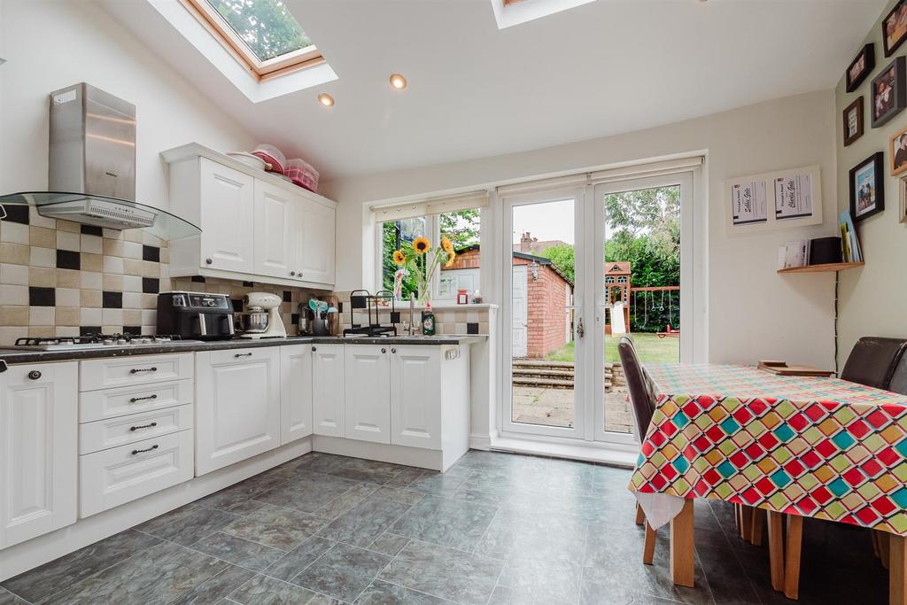 Breakfast Kitchen