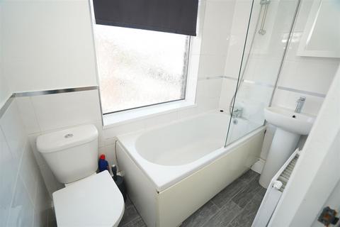 13 Stanley Grove, Horwich, Bolton, BL6 6HB
