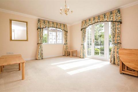 2 bedroom apartment for sale, Knights Place, Windsor