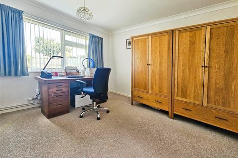 4 Dorset Close, Attleborough, NR17 2HW