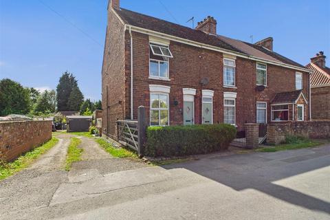 2 bedroom cottage for sale, Canal Side West, Newport