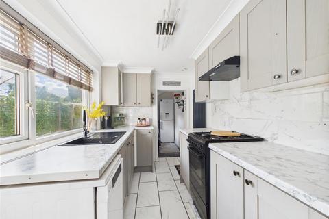 2 bedroom cottage for sale, Canal Side West, Newport