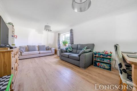 3 bedroom detached house for sale, Elizabeth Drive, Necton
