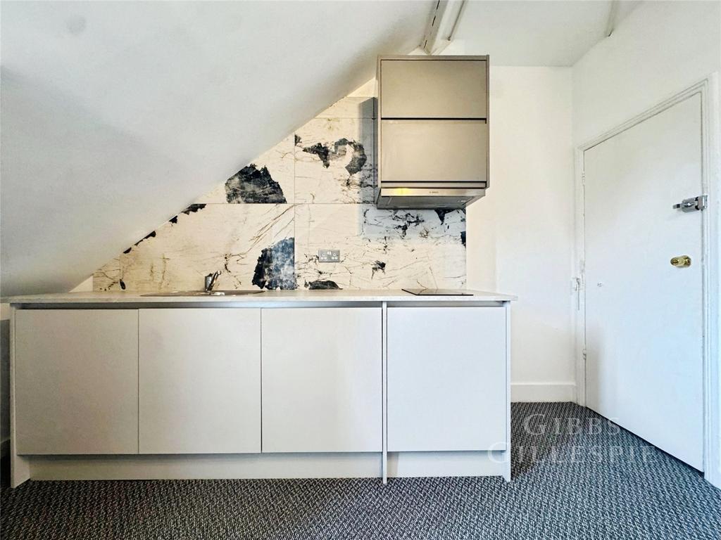 Apartment in London - View 2
