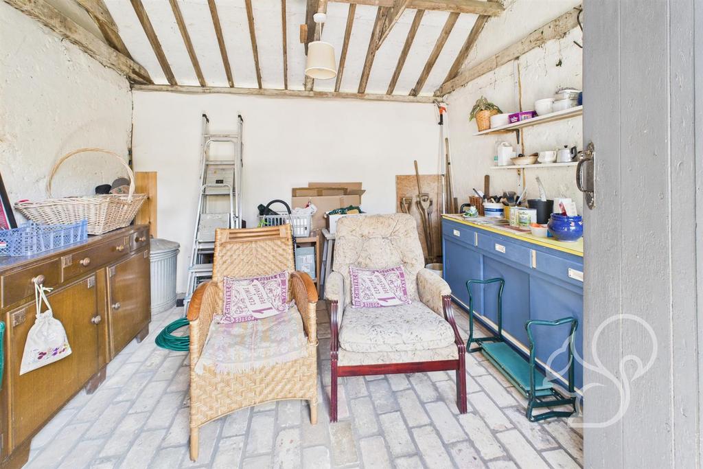 Outbuilding