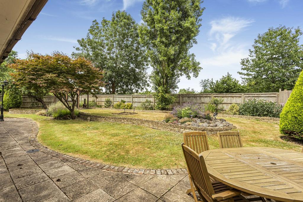 15 58207.jpg