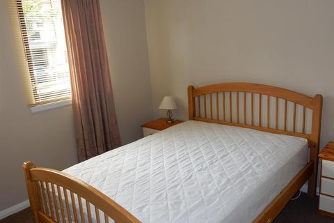 2 bedroom flat to rent, John Knox Street, Glasgow
