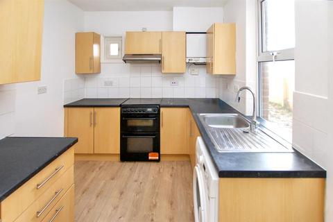 3 bedroom semi-detached house for sale, Woodlands Road, Tunbridge Wells