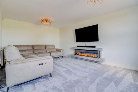 4 bedroom detached house for sale, Earn Drive, Lubbesthorpe, LE19