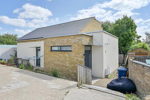 Hoylake Road, Acton, London, W3