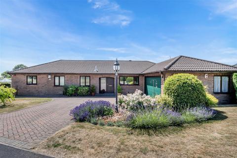 19 Beech Avenue, Rotherham, S65 3HN