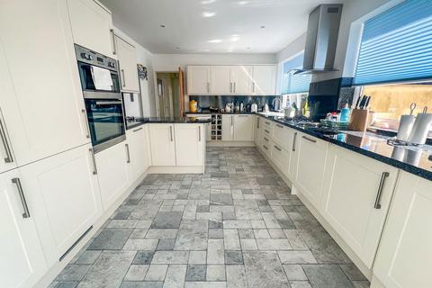 undefined, Mewstone Avenue, Plymouth PL9