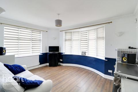 undefined, Ryhope Road, London