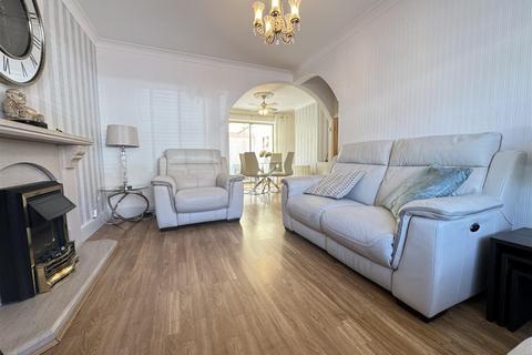 3 bedroom terraced house for sale, Chelmorton Road, Great Barr, Birmingham